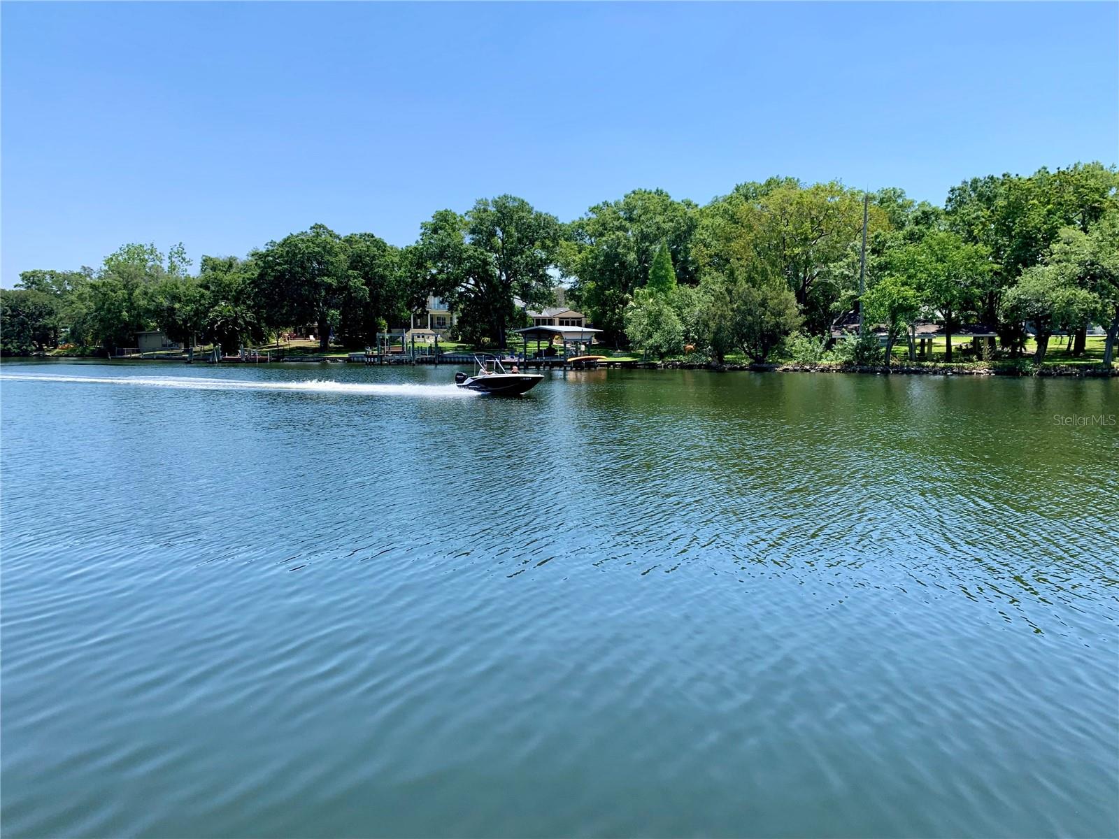 4033 N RIVER VIEW AVE — photo 46