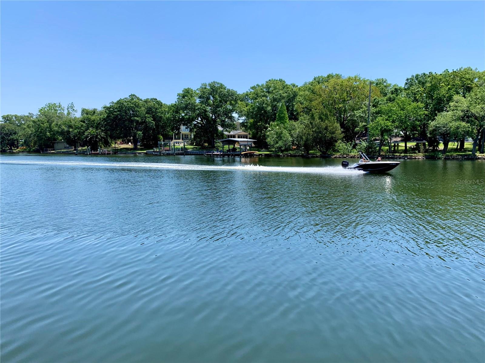 4033 N RIVER VIEW AVE — photo 48