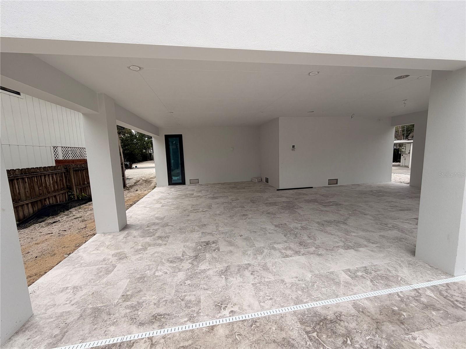 4903 COMMONWEALTH DR — photo 8