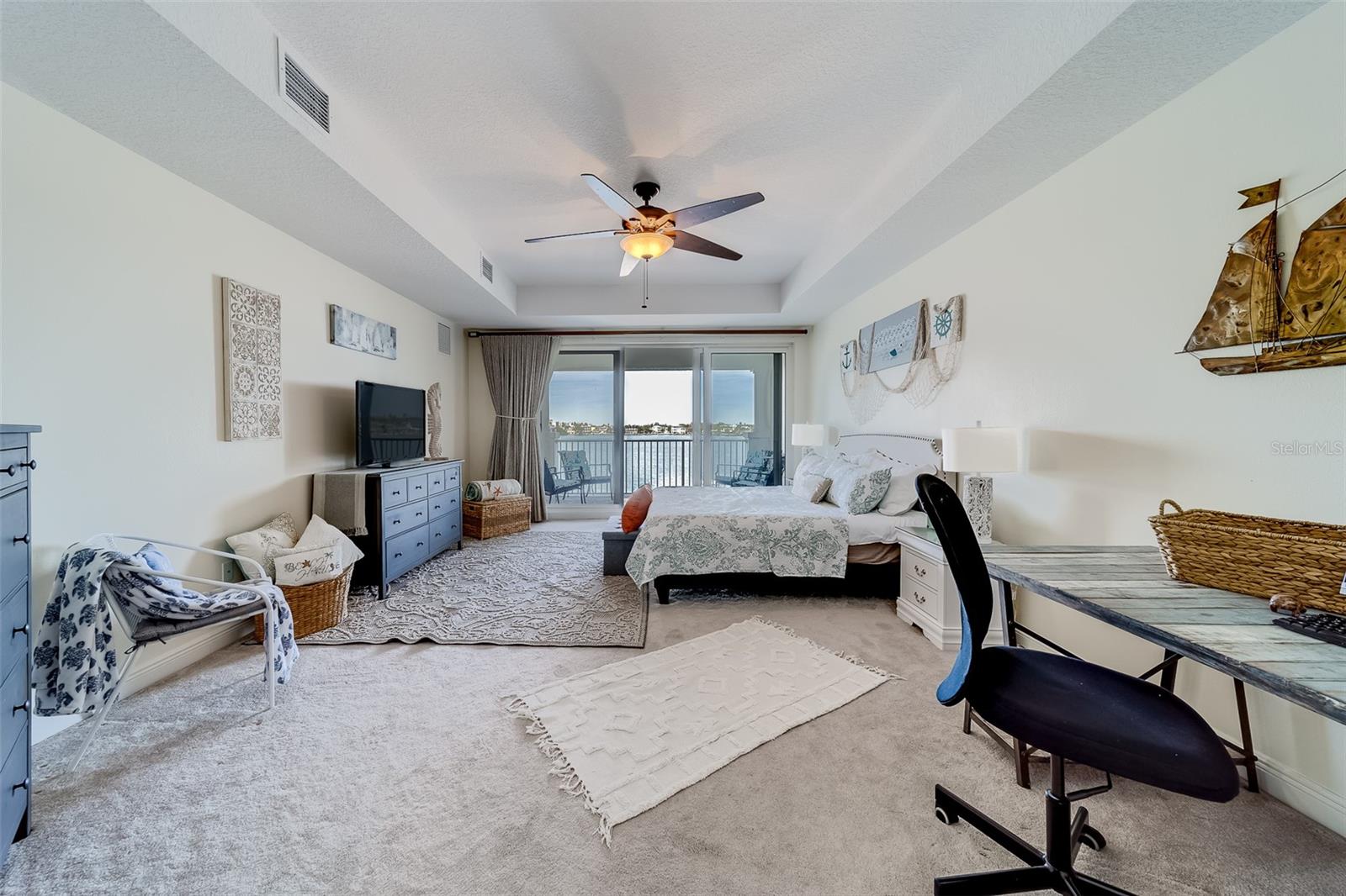 17745 GULF BLVD #303 — photo 31