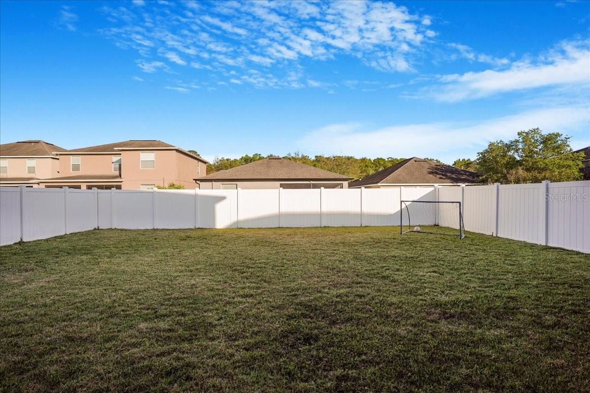 20427 CAROLINA CHERRY CT — photo 30