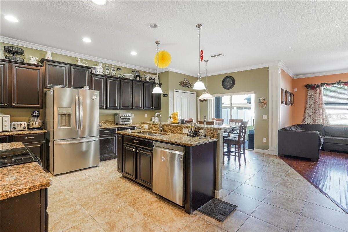 20427 CAROLINA CHERRY CT — photo 45