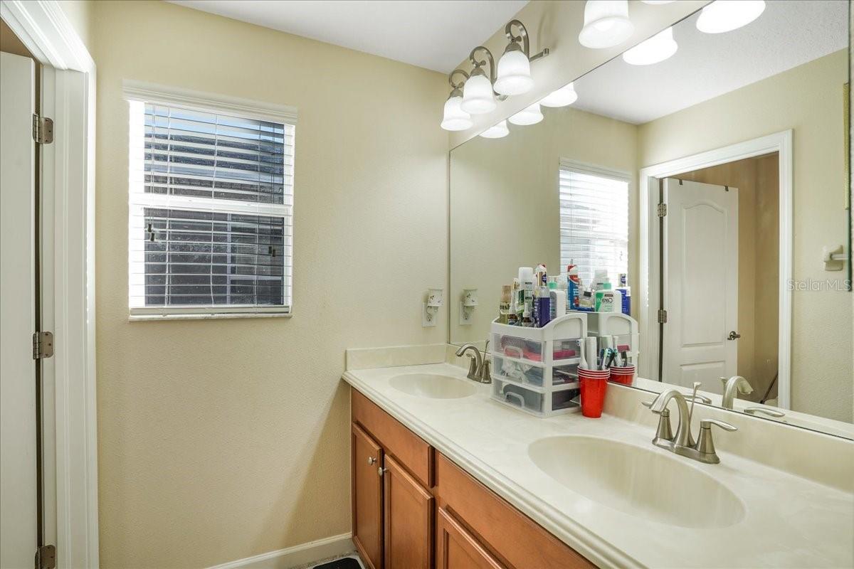 20427 CAROLINA CHERRY CT — photo 58