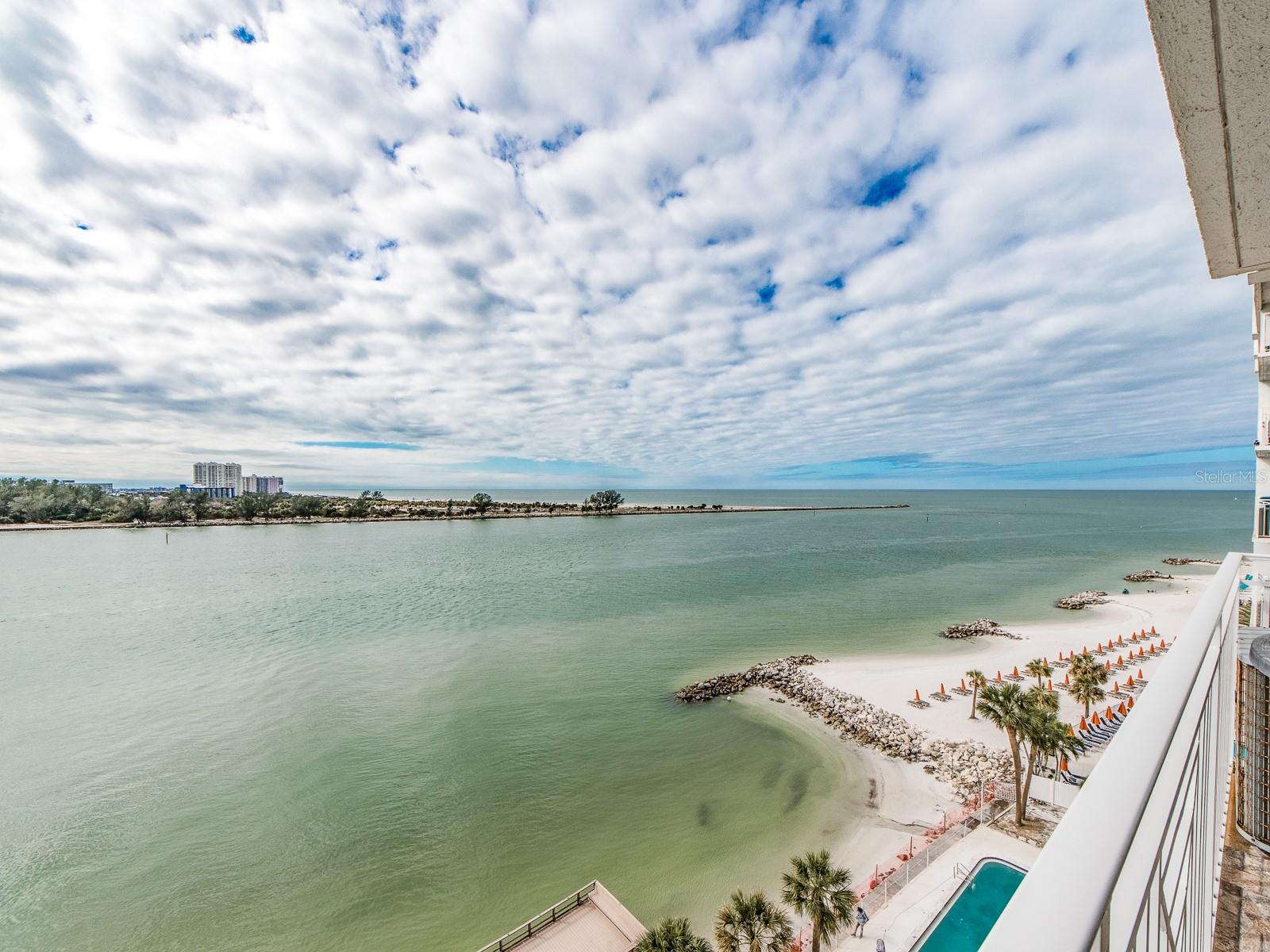 675 S GULFVIEW BLVD #902 — photo 9