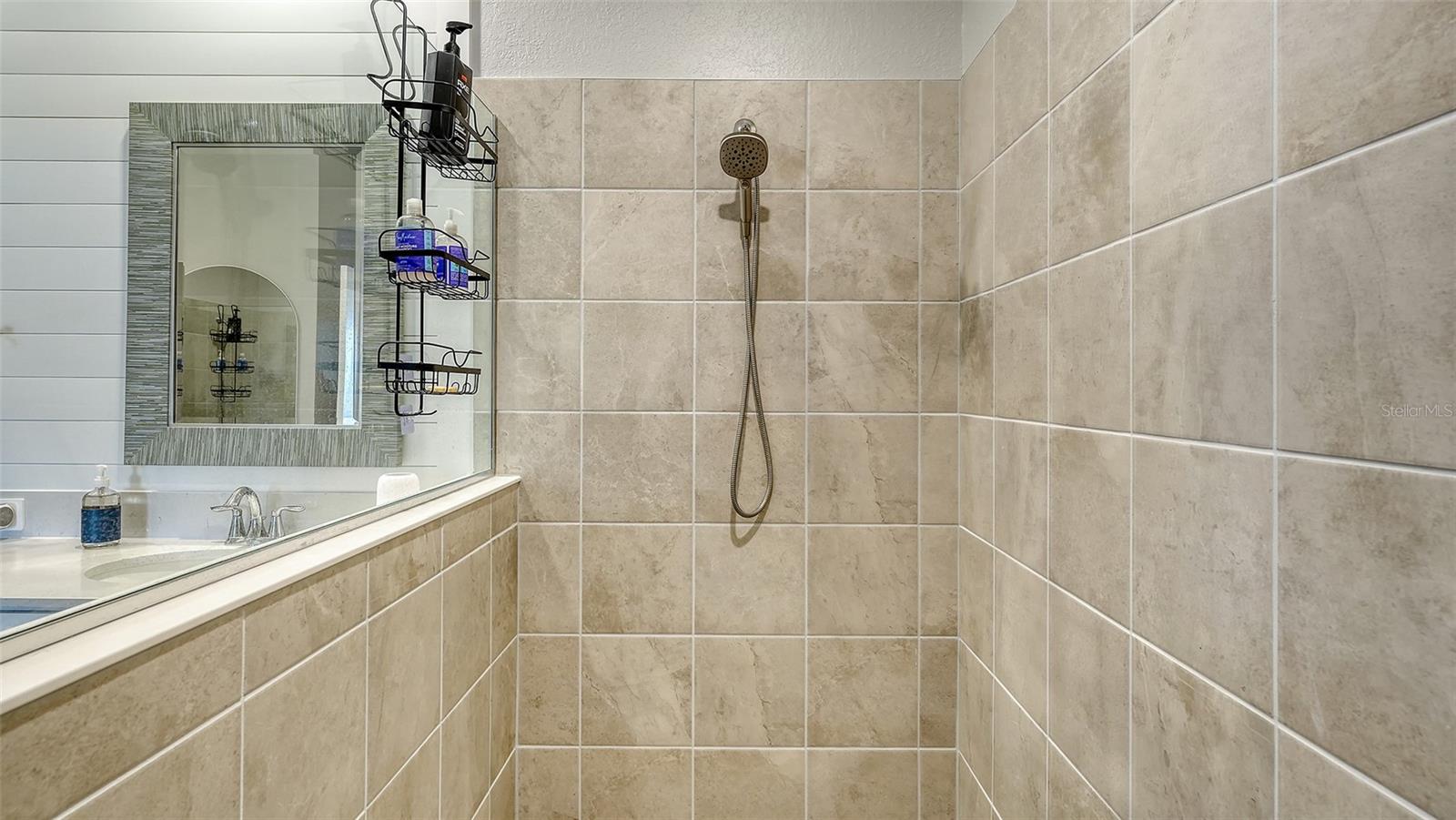 17645 BOROCAY CT #201 — photo 27