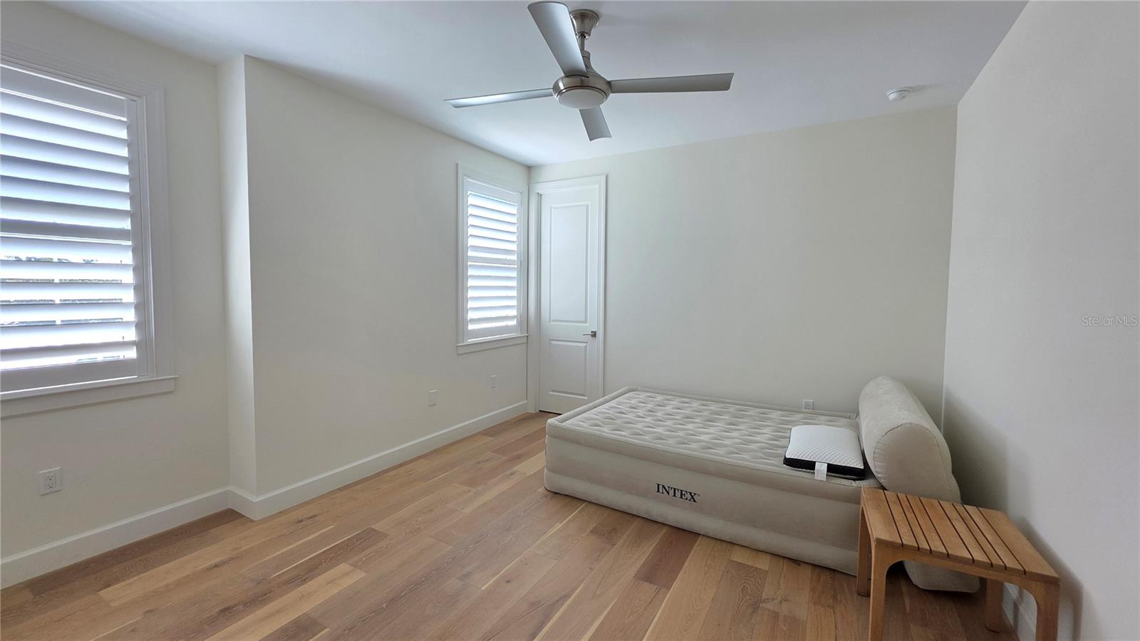 531 BIRDIE LN — photo 34