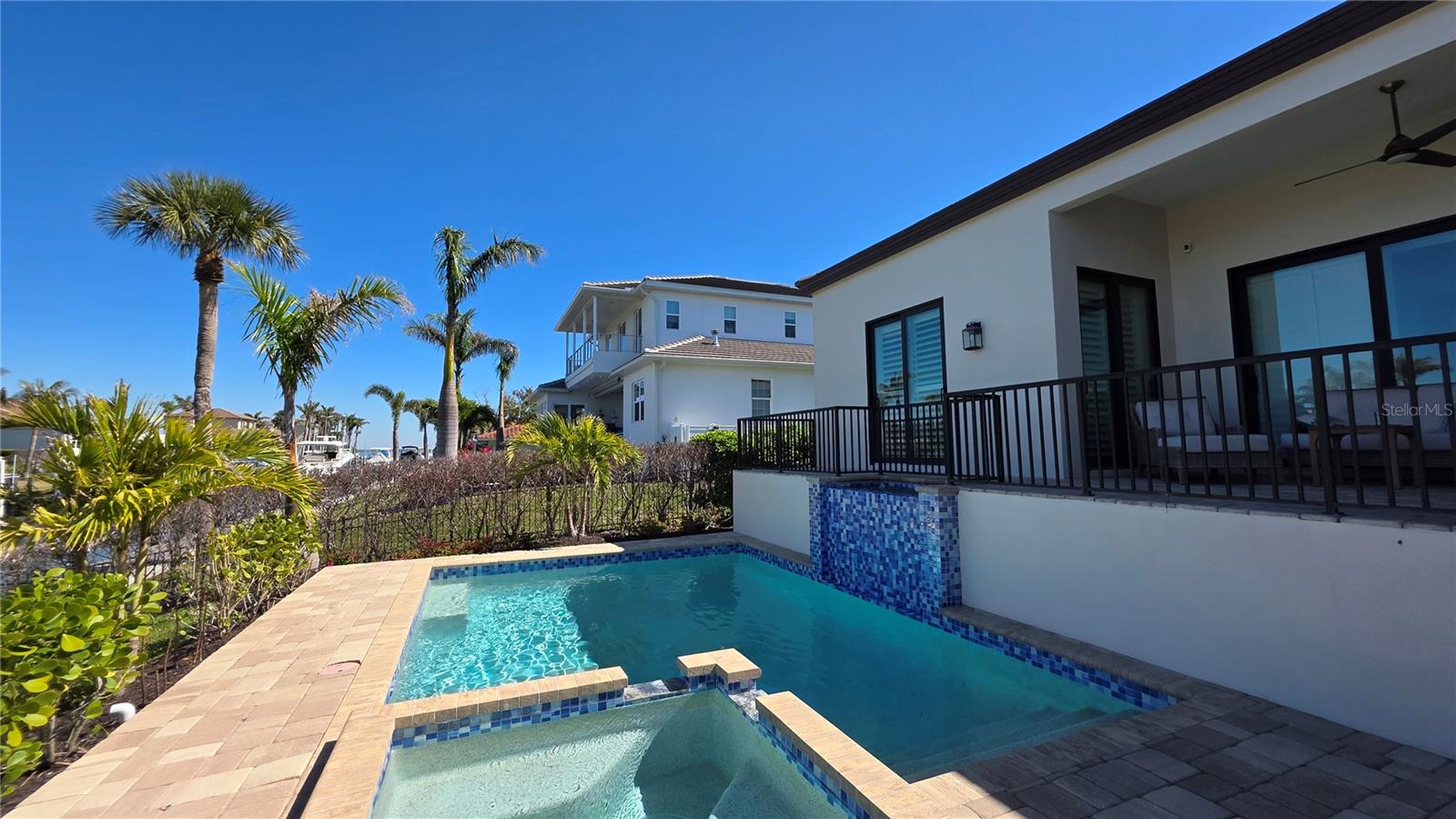 531 BIRDIE LN — photo 41