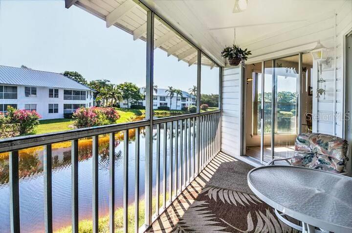 Home in BRADENTON — photo 2