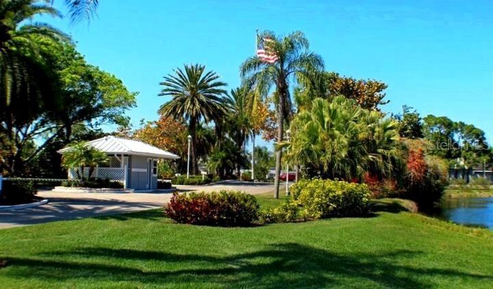 Home in BRADENTON — photo 16