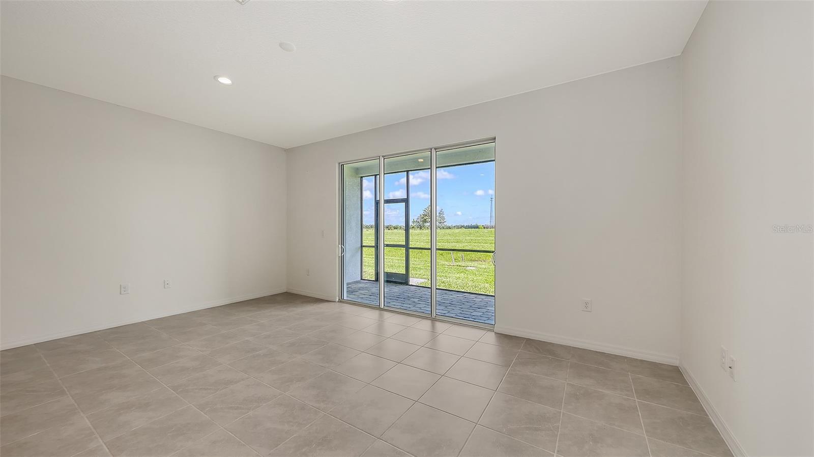 2360 WASHINGTON PALM CT — photo 17