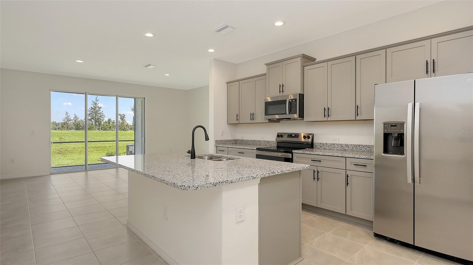 2360 WASHINGTON PALM CT — photo 10