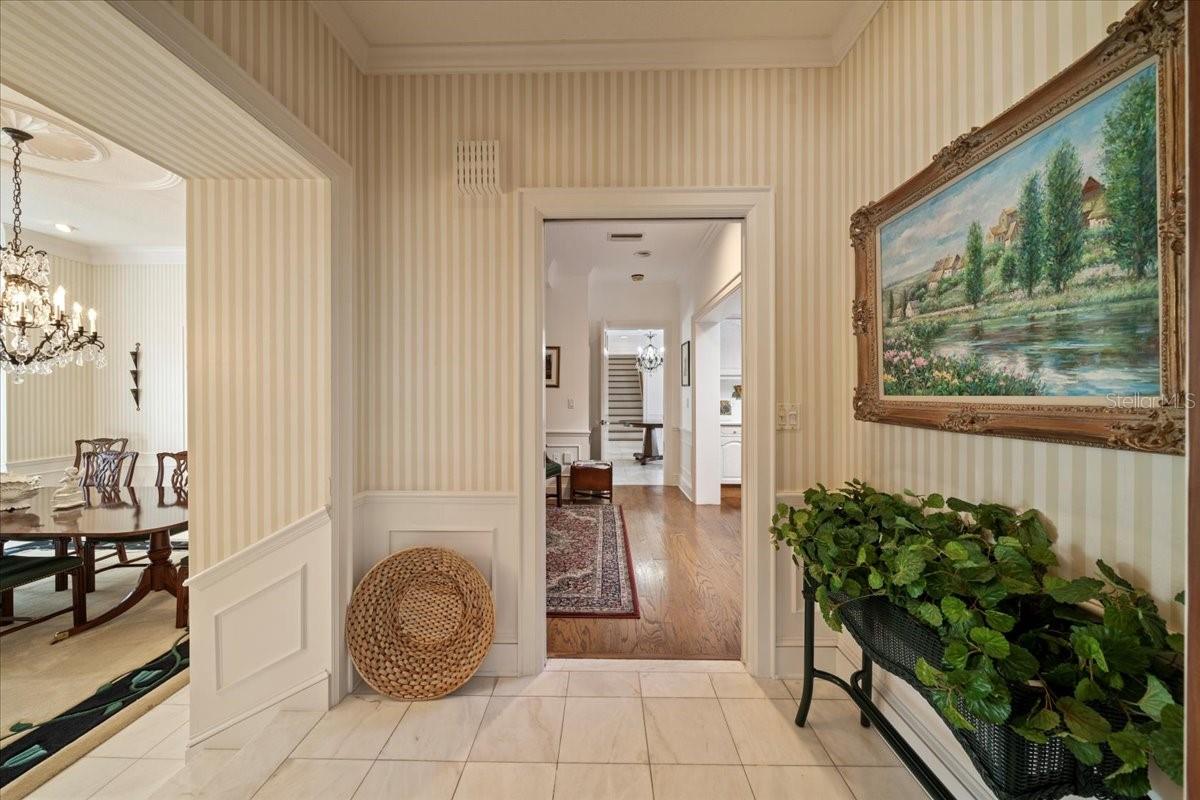 236 SAINT JAMES PARK — photo 16