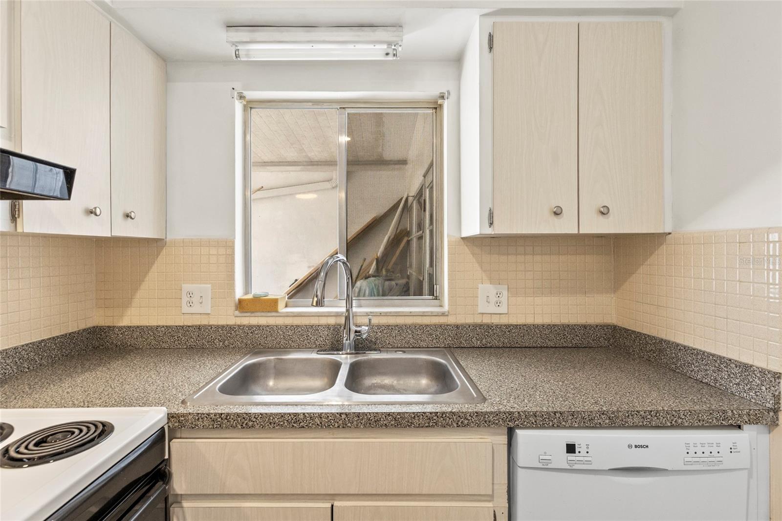 250 NW ROSERY RD #314 — photo 7