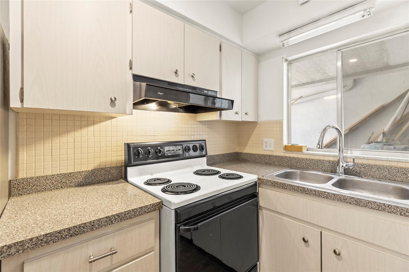 250 NW ROSERY RD #314 — photo 8