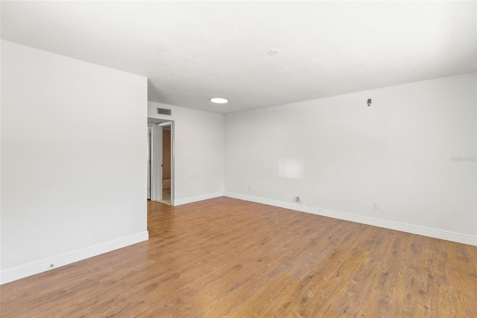 250 NW ROSERY RD #314 — photo 3