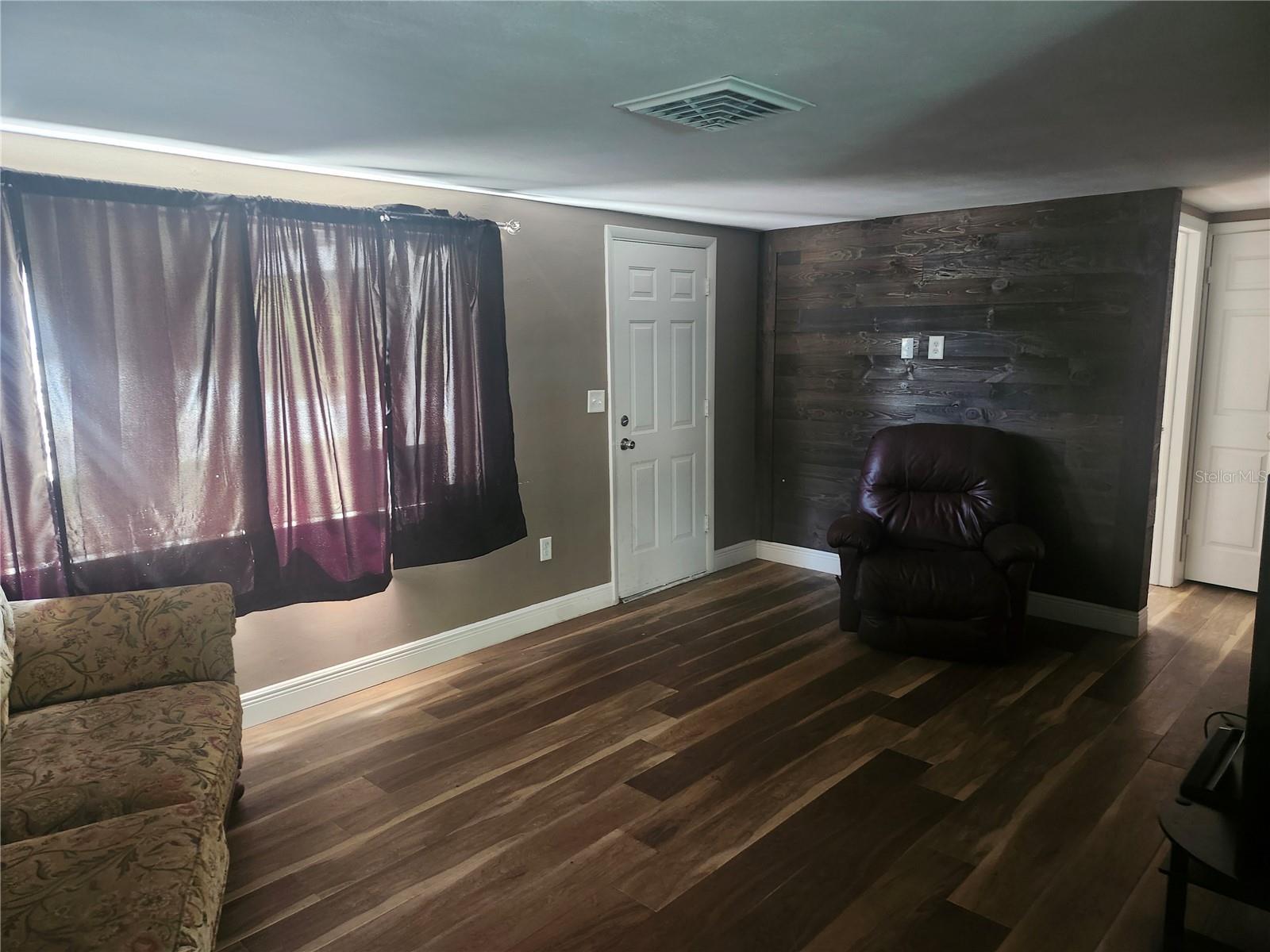 8501 HUNTING SADDLE DR — photo 24