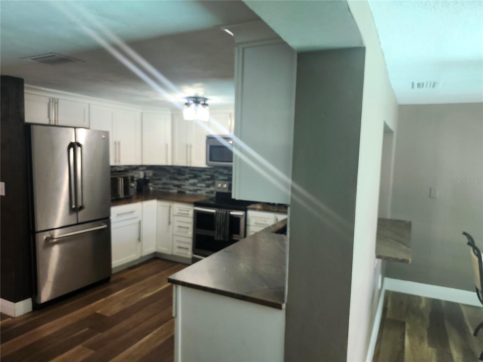 8501 HUNTING SADDLE DR — photo 36