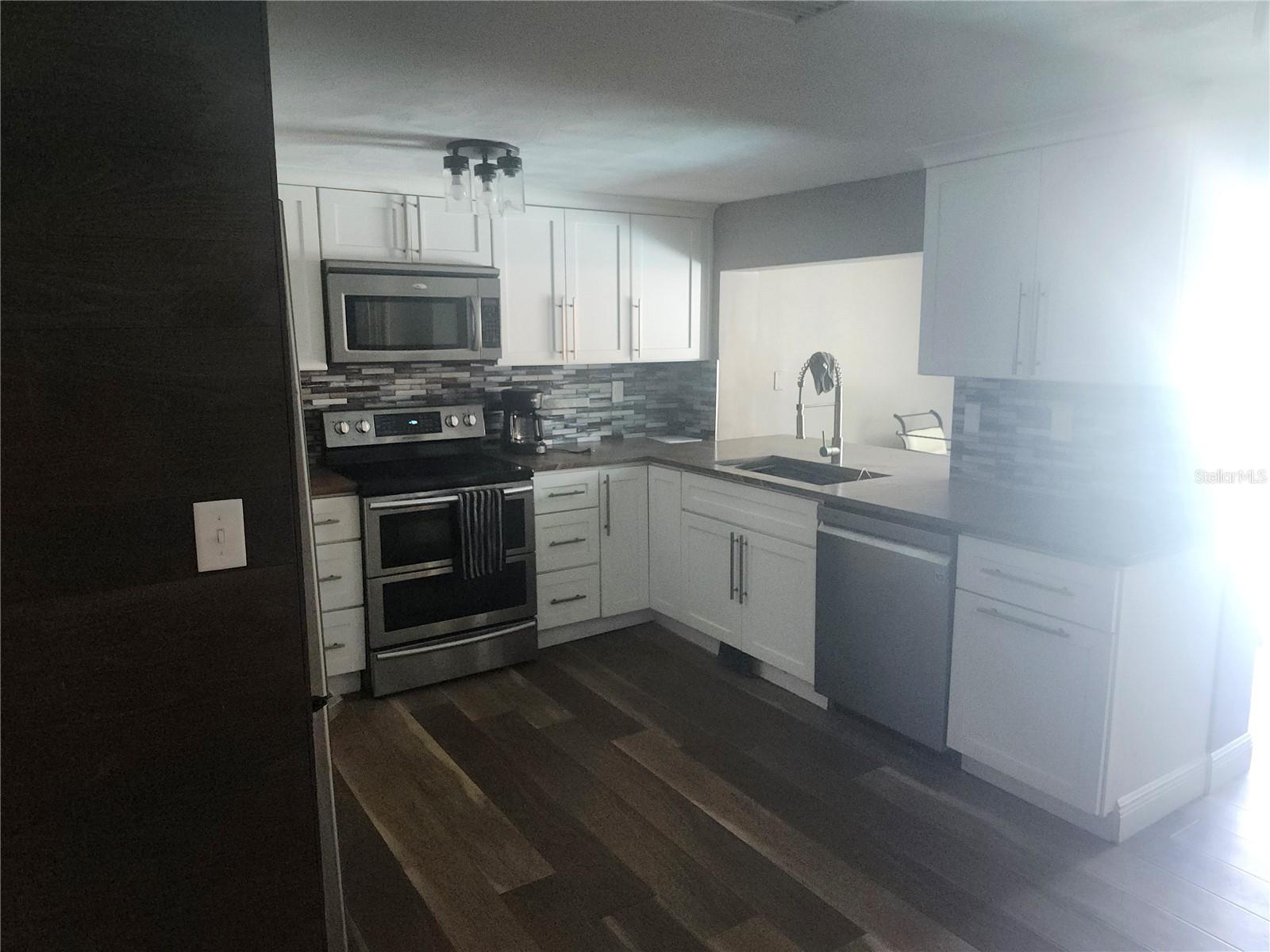 8501 HUNTING SADDLE DR — photo 25