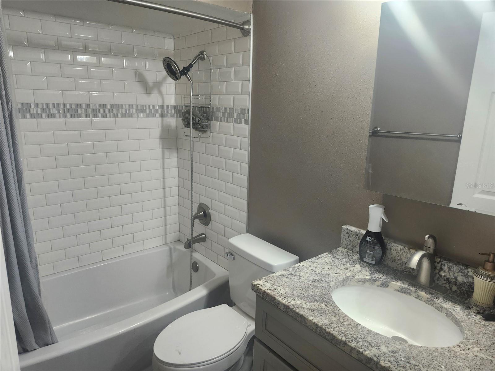 8501 HUNTING SADDLE DR — photo 31