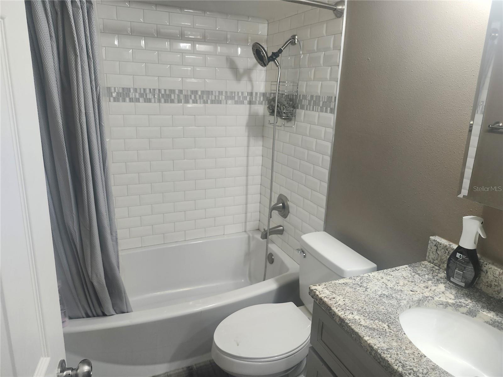 8501 HUNTING SADDLE DR — photo 10