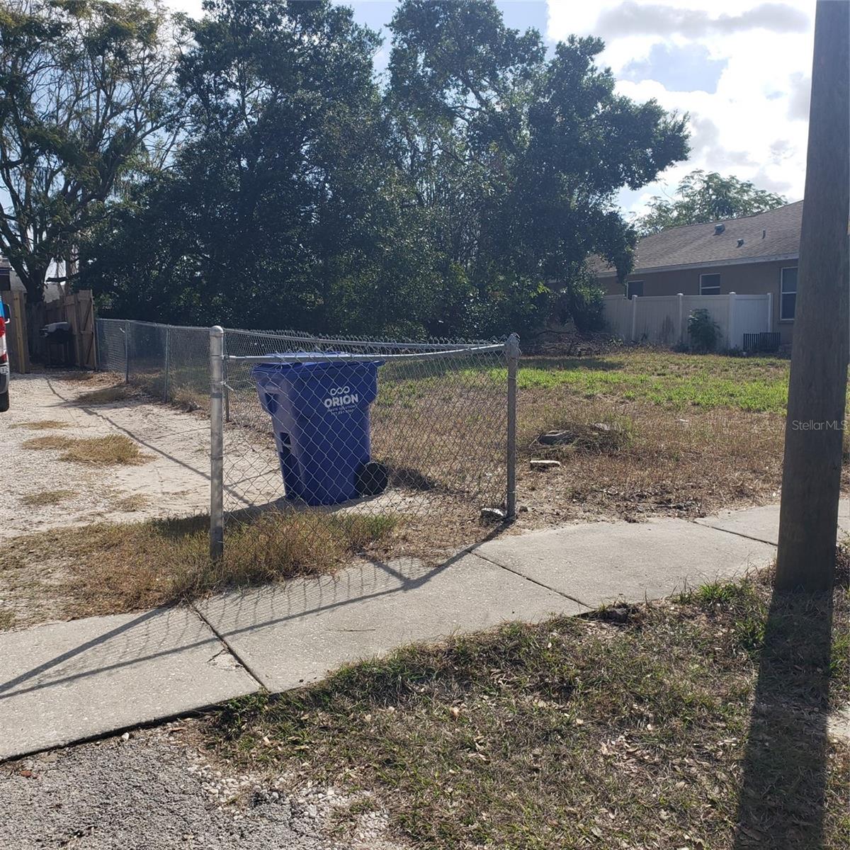 VIRGINIA AVE — photo 6
