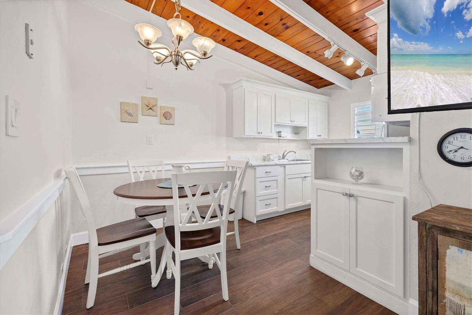 6006 MIDNIGHT PASS RD #15 — photo 12