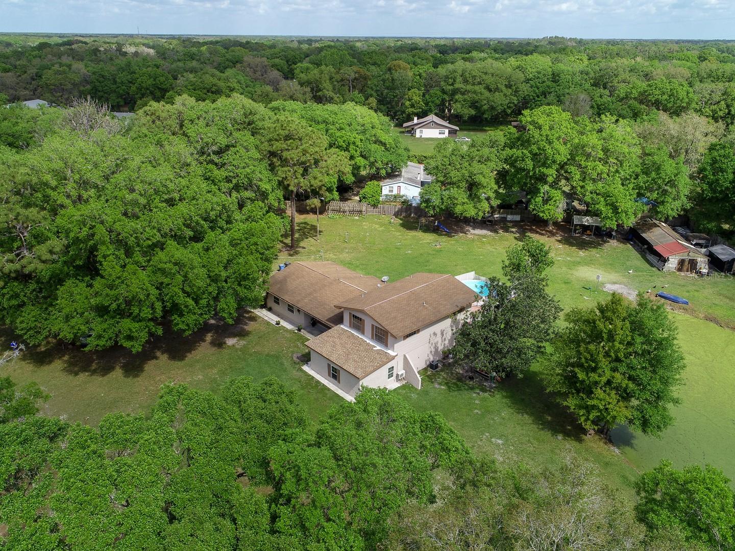 4902 FIVE ACRE RD — photo 2