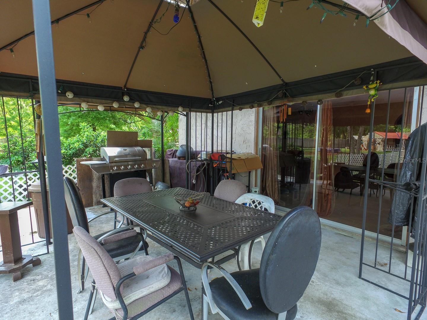 4902 FIVE ACRE RD — photo 34