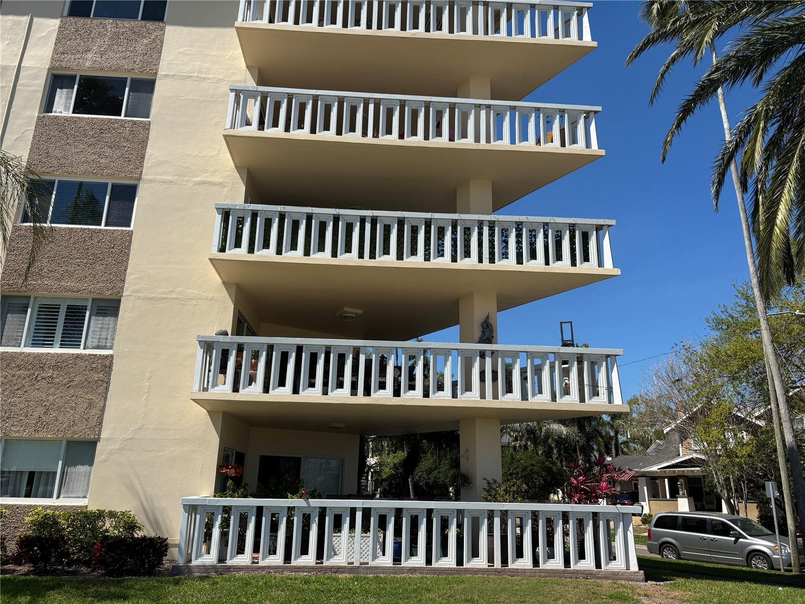 1200 N SHORE DR NE #212 — photo 3