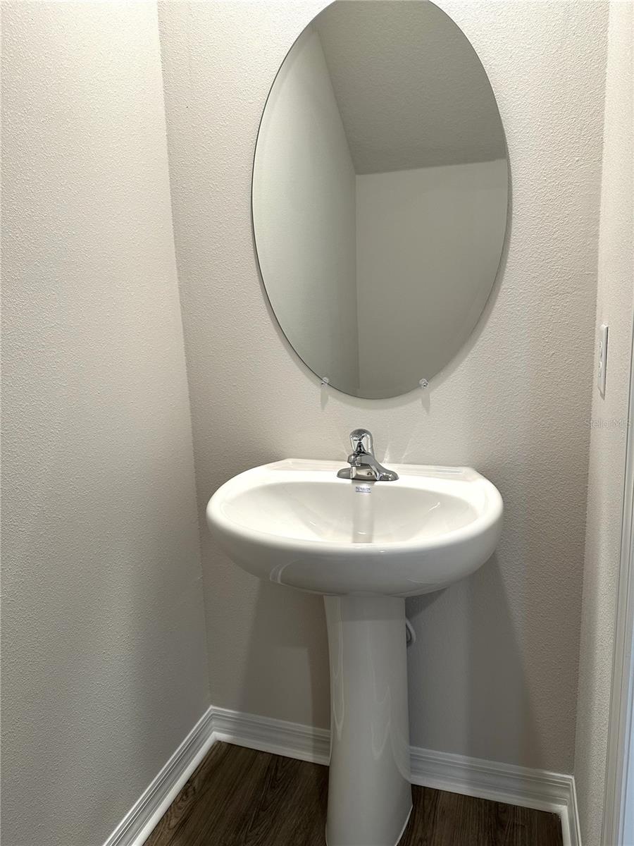 4649 PLEASANT AVE — photo 31