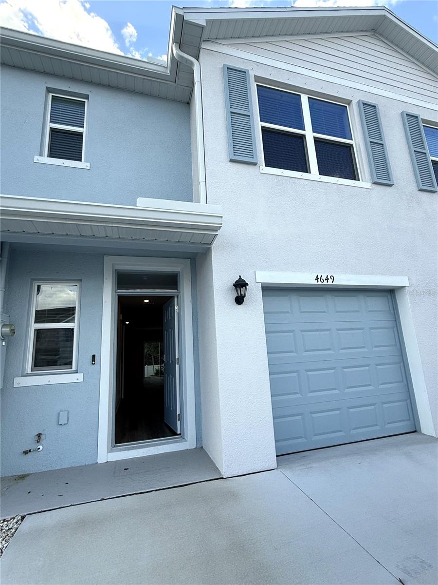 4649 PLEASANT AVE — photo 3