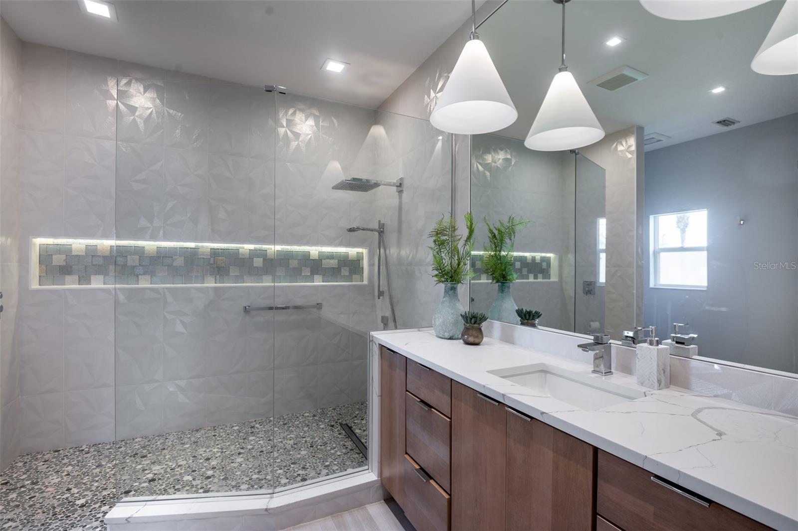 6571 TALON BAY DR — photo 23