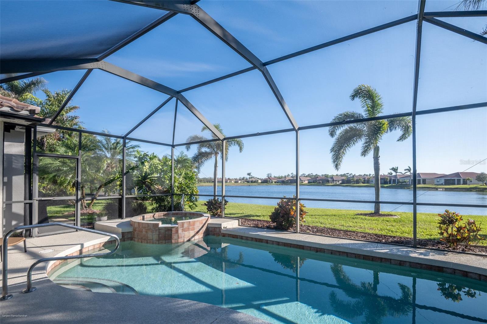 6571 TALON BAY DR — photo 2