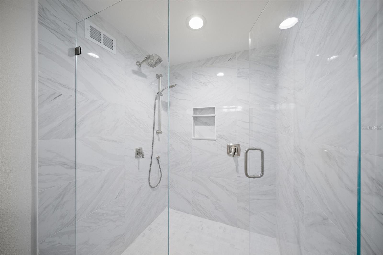 1212 BENJAMIN FRANKLIN DR #102 — photo 24