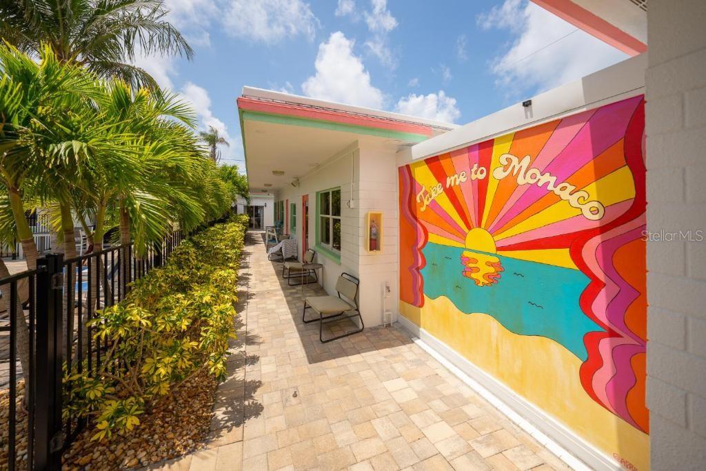648 POINSETTIA AVE — photo 14