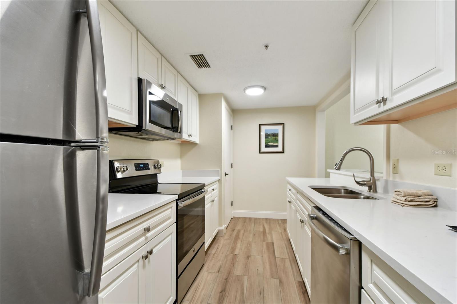 36750 US 19 N #06211 — photo 14