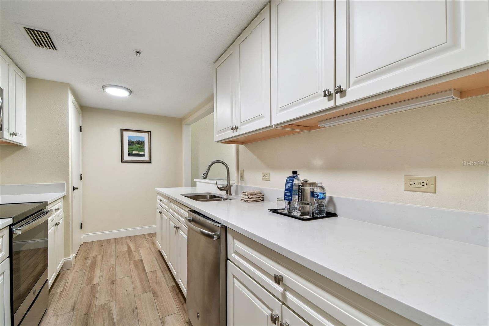 36750 US 19 N #06211 — photo 13
