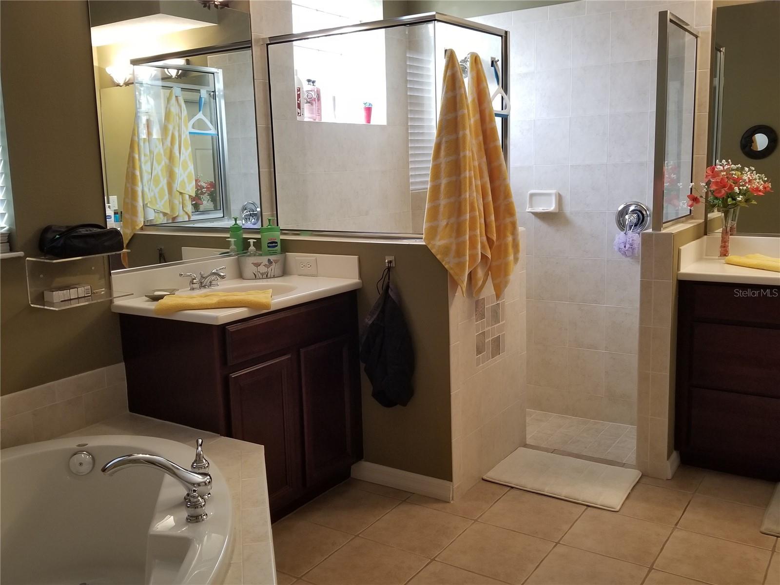 6380 ROOKERY CIR — photo 10
