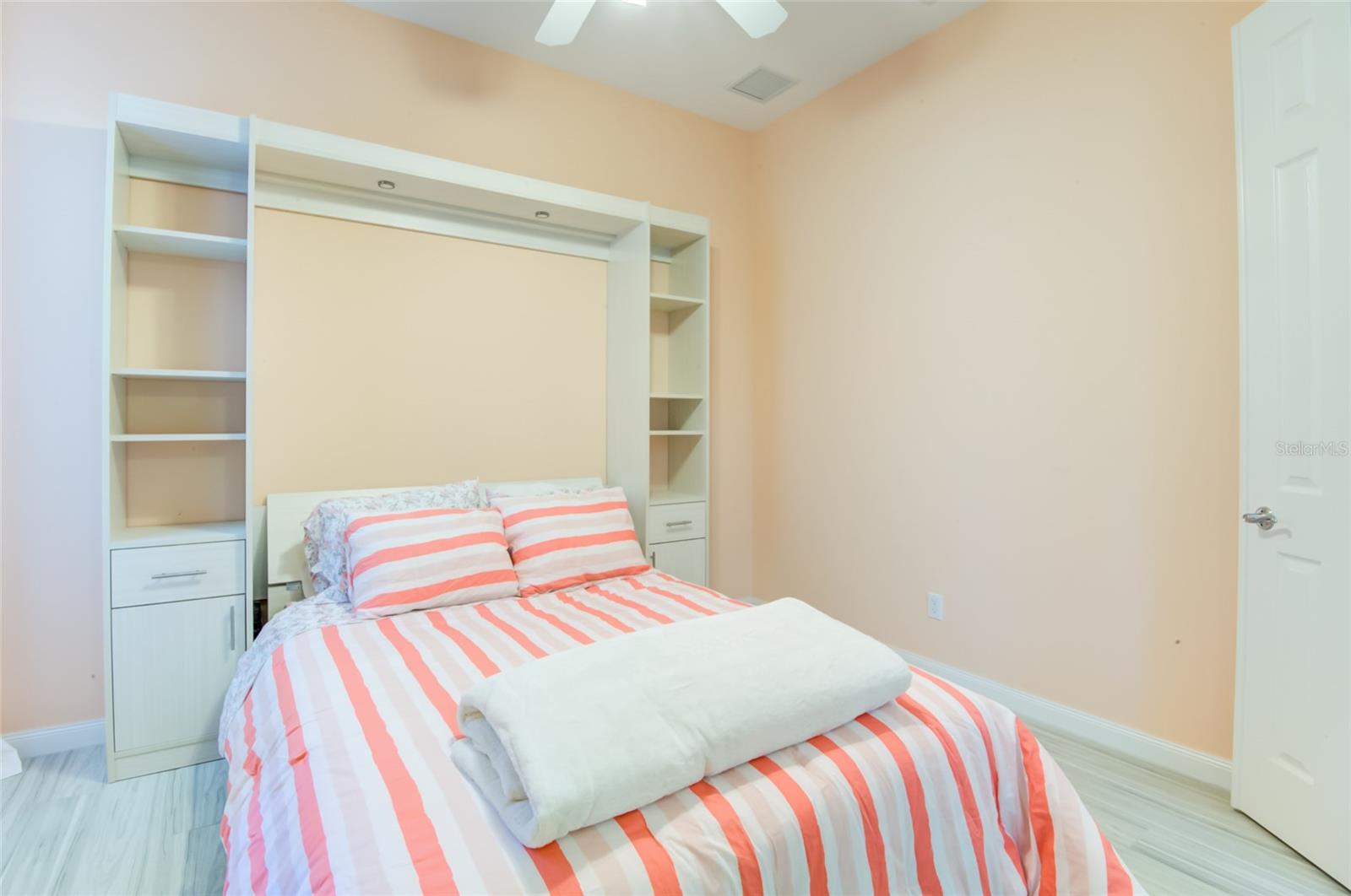 5622 OCTONIA PL — photo 37