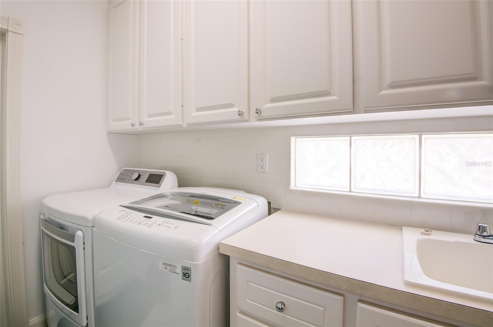5622 OCTONIA PL — photo 40