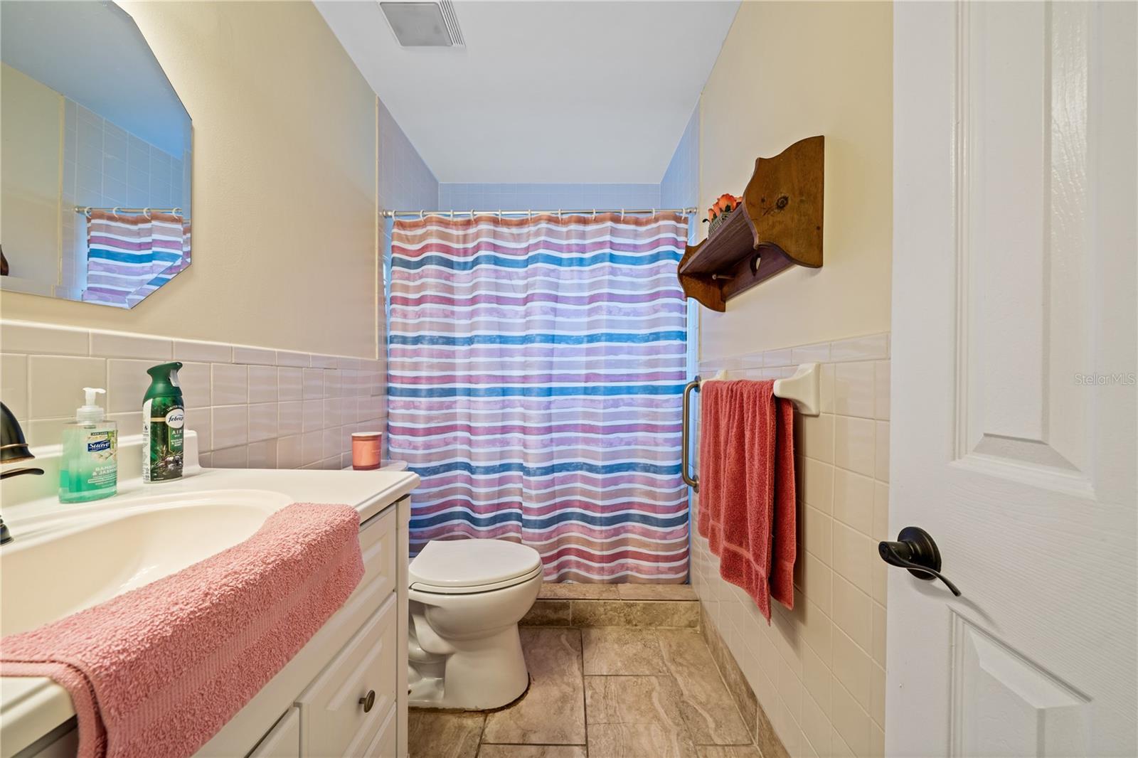 2207 W OHIO AVE — photo 21