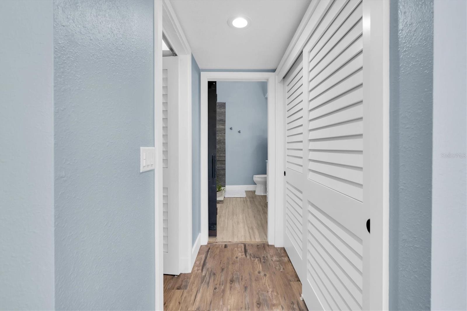 553 HAVEN POINT DR — photo 23