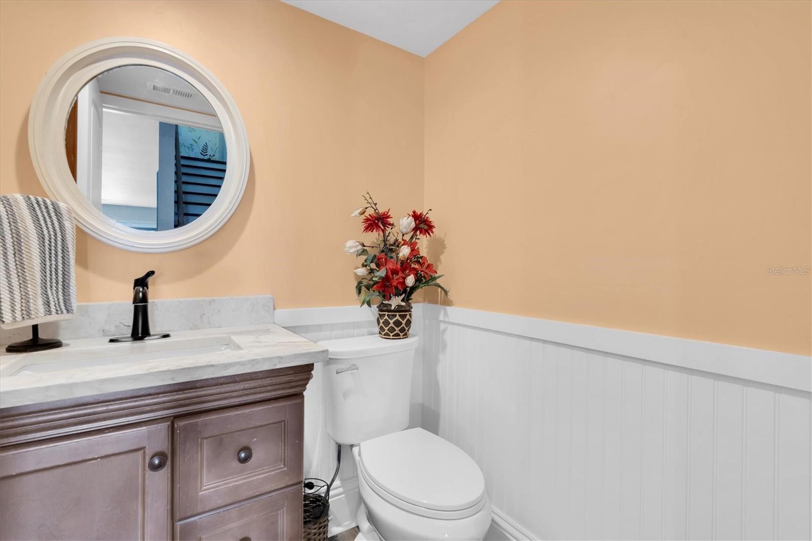553 HAVEN POINT DR — photo 16