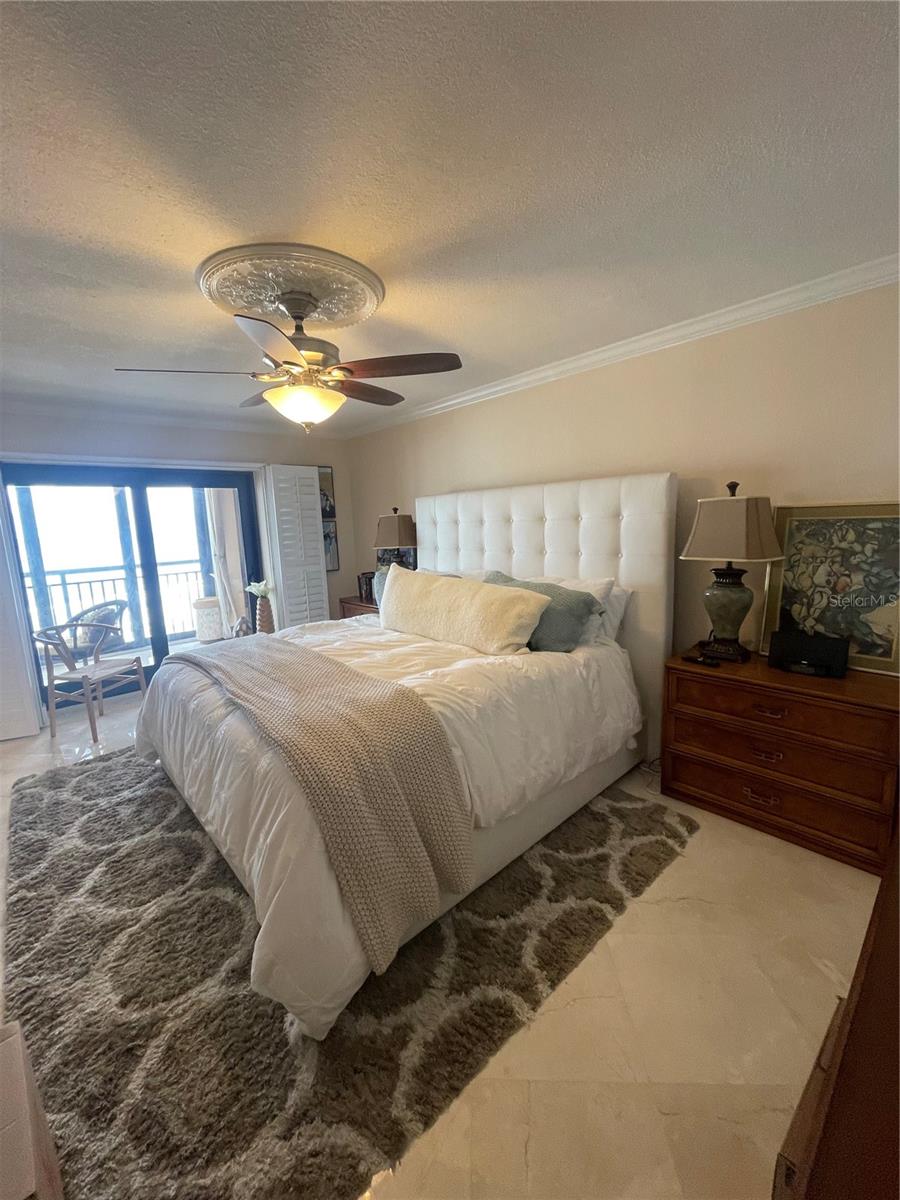 1270 GULF BLVD #1501 — photo 8
