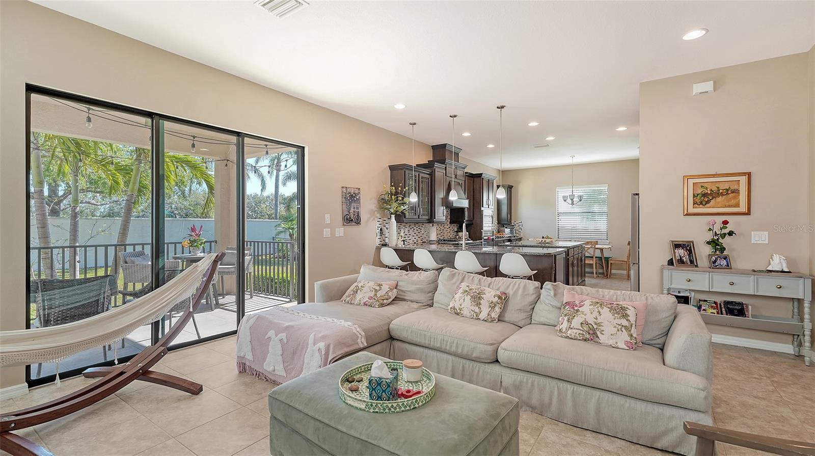 5723 TITLE ROW DR — photo 10