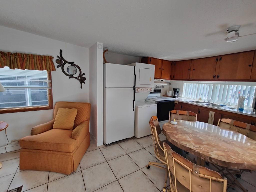 5649 OAK RIDGE AVE — photo 8