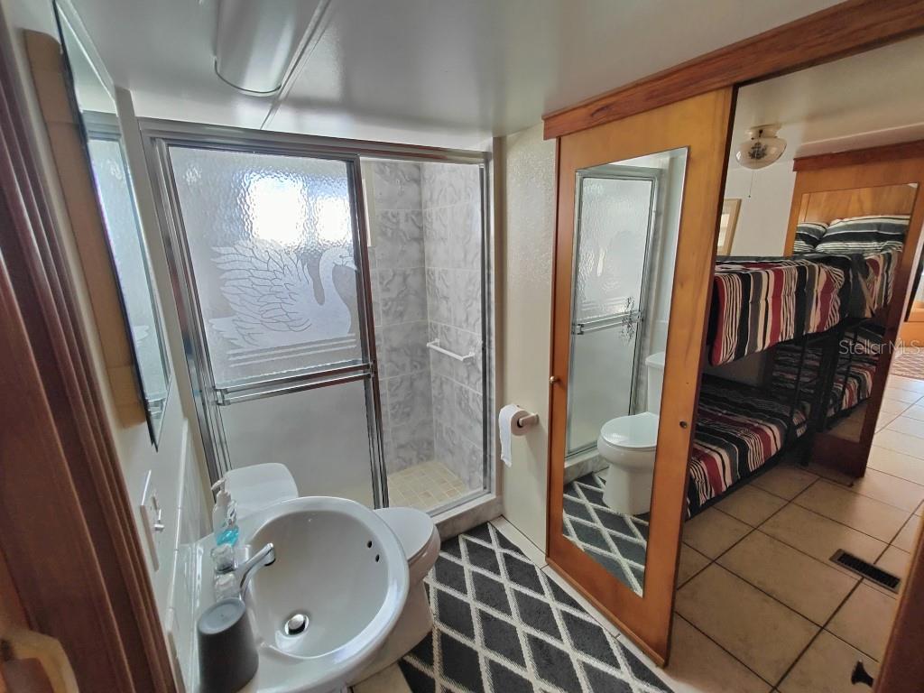 5649 OAK RIDGE AVE — photo 4
