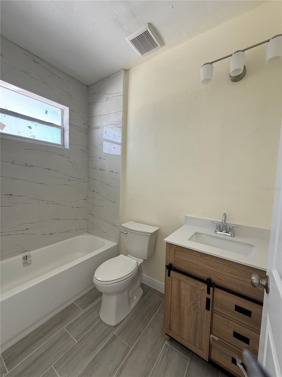 5710 42ND ST N — photo 18