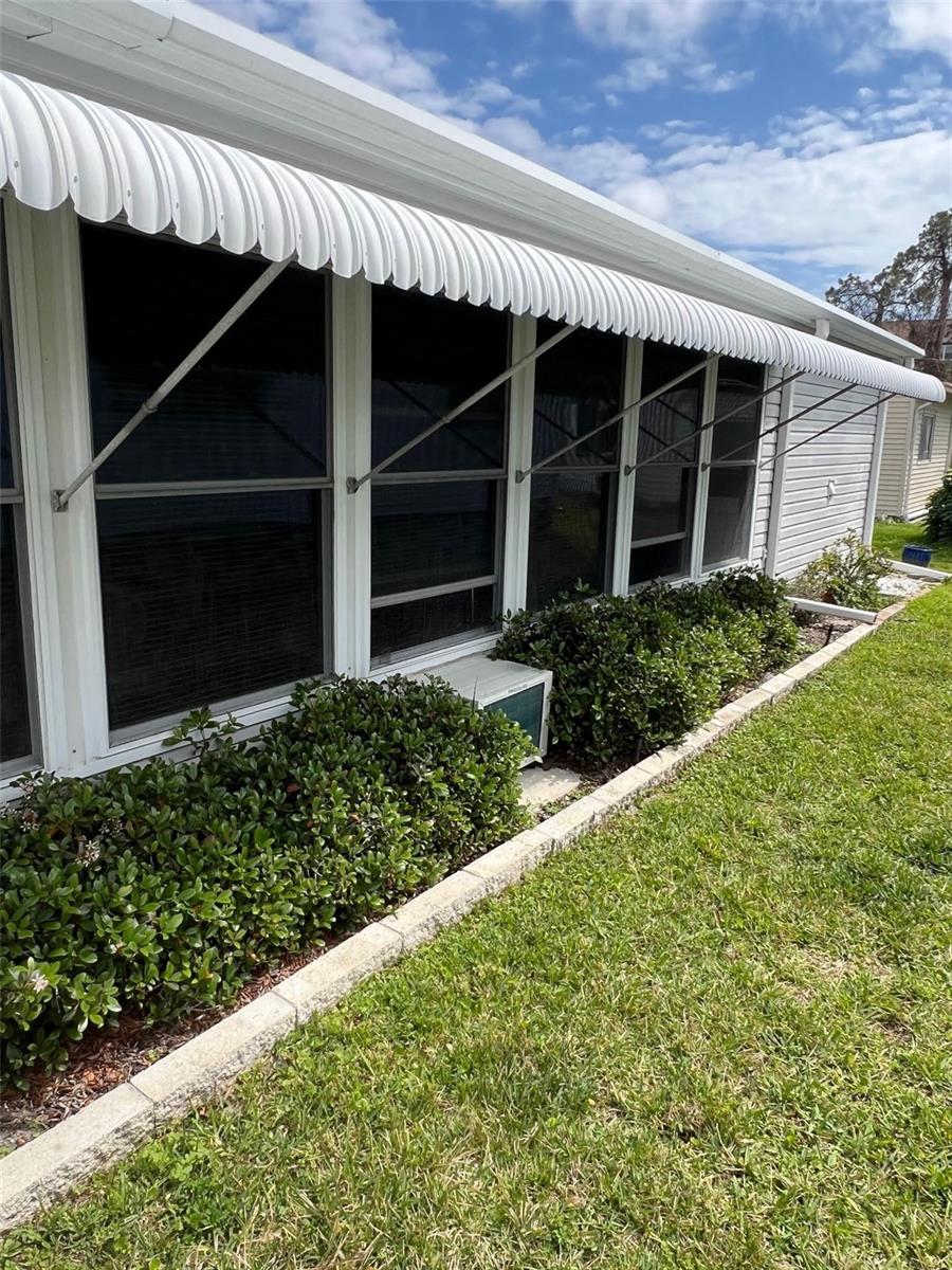 709 SUGAR PALM ST — photo 3