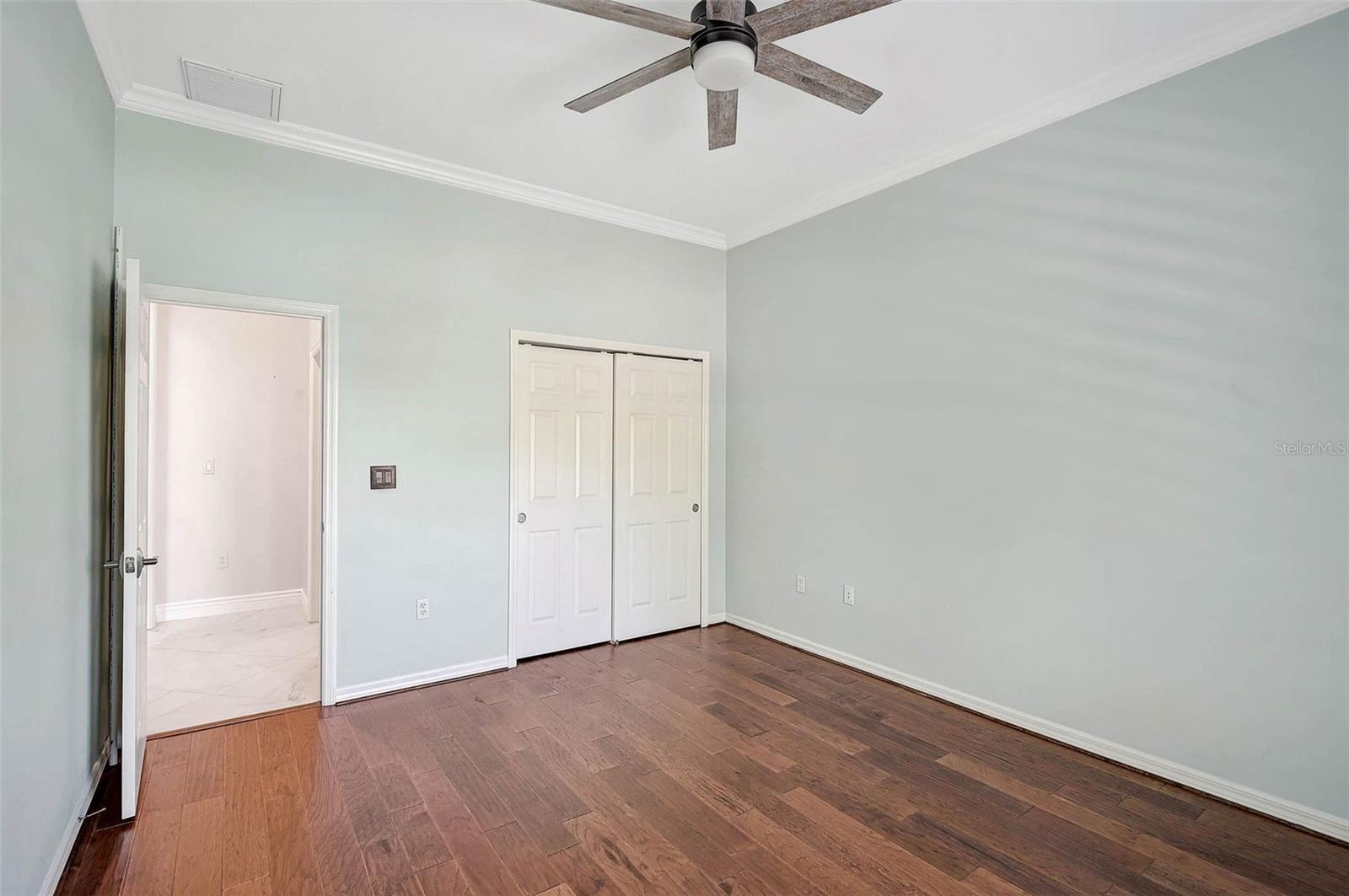 13 BAYHEAD LN — photo 30